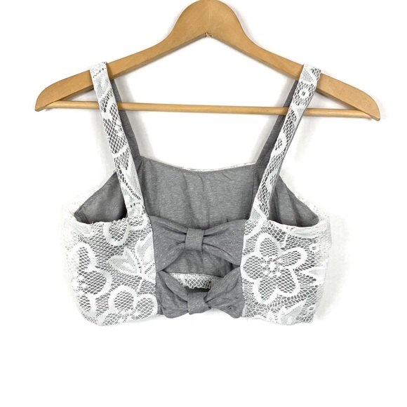 NWOT Gray Back Cutout Floral Lace Bra Crop Top - Picture 6 of 14